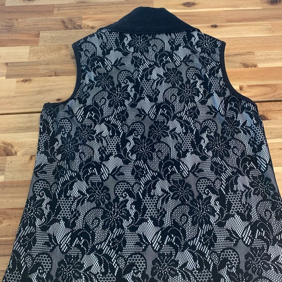 Drawers & Damon’s Laced Vest - Picture 5 of 6